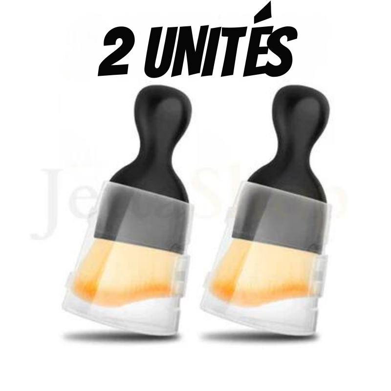 Mini brosse de nettoyage pour intérieur d'automobile - Jetta MiniBrush™